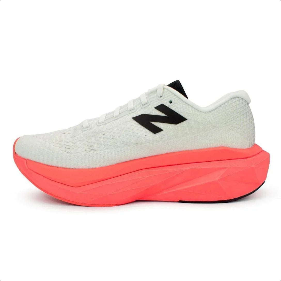 Tênis New Balance FuelCell SuperComp Trainer V3 - Gelo/Rose